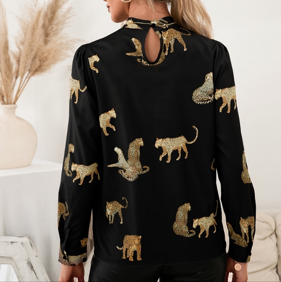 Savannah Chic Puff Sleeve Top - Black - Picture 3 of 4